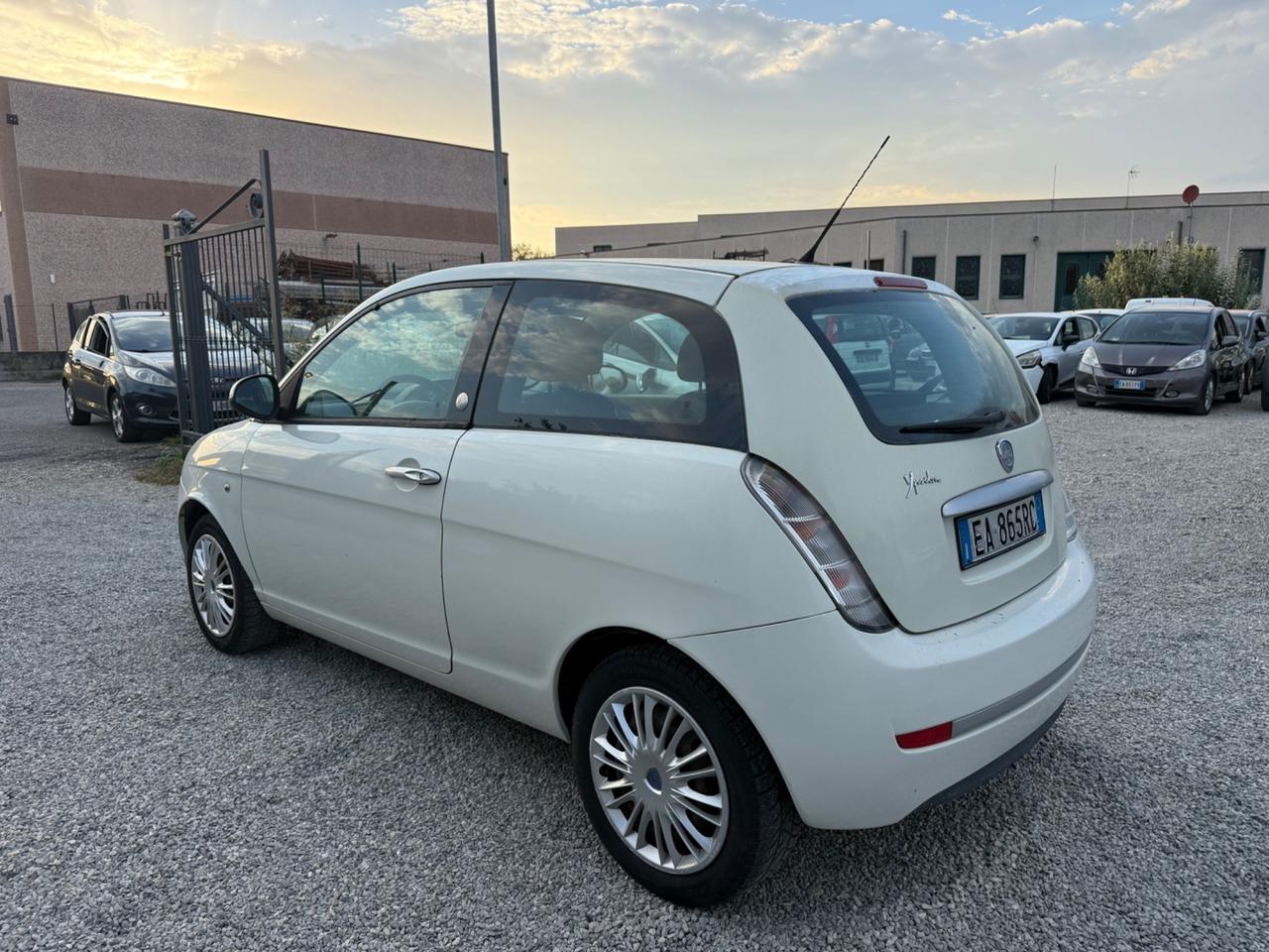 Lancia Ypsilon 1.4 Elle Ecochic GPL