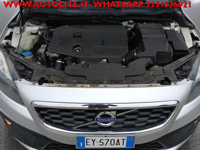 VOLVO V40 Cross Country D2 1.6 Kinetic