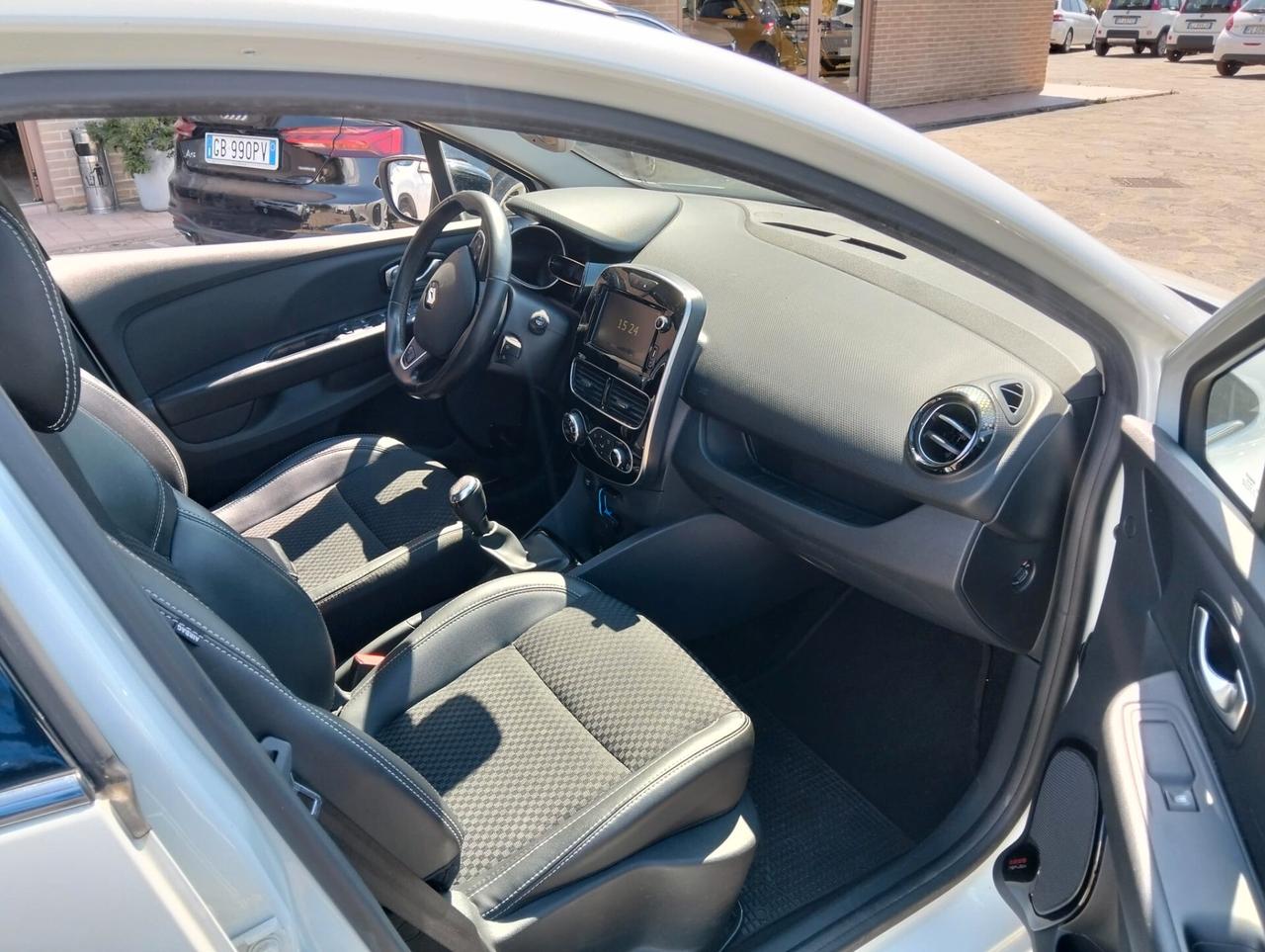 Renault Clio 1500 dci 75cv sportour moschino