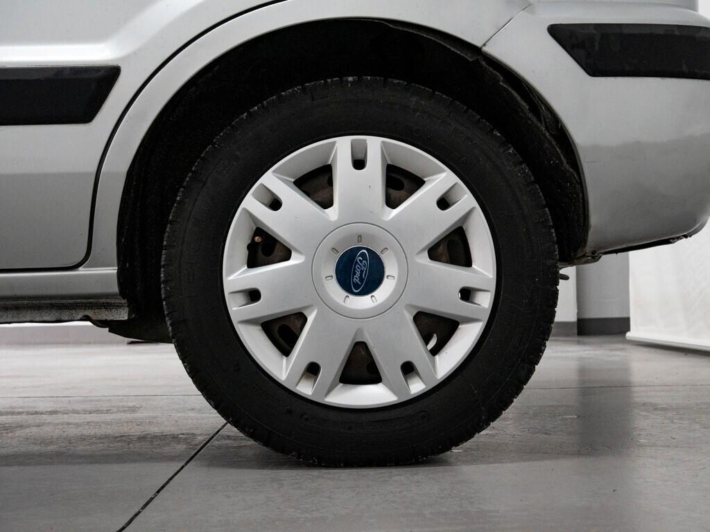 Ford Fusion 1.4 Benzina