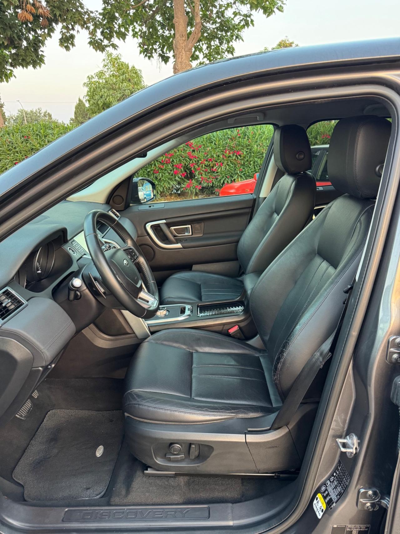 Land Rover Discovery Sport 2.0 TD4 INTERNI IN PELLE
