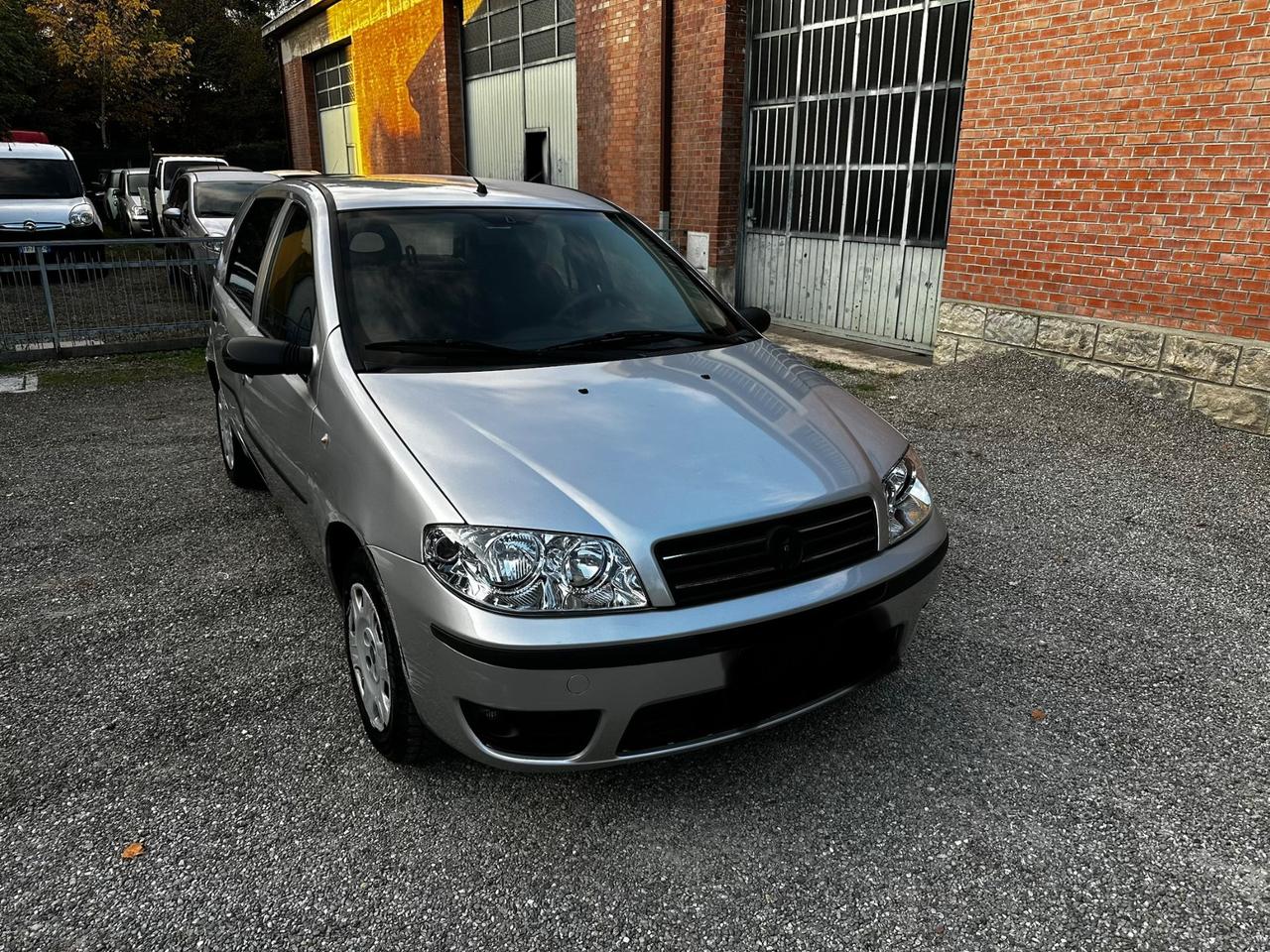 Fiat Punto 1.2 5 porte Active Natural Power