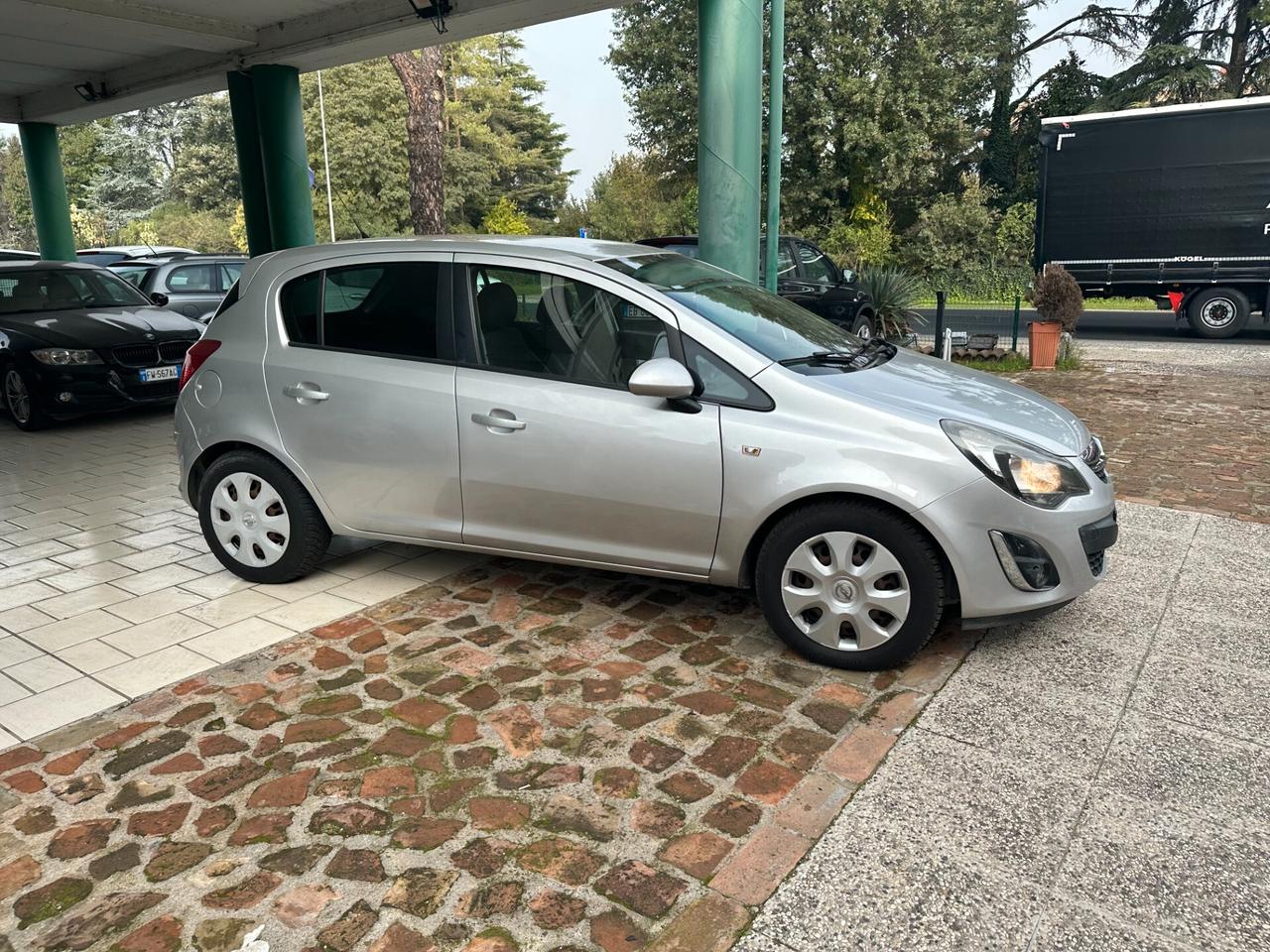 Opel Corsa 1.2 GPL Neopatentati