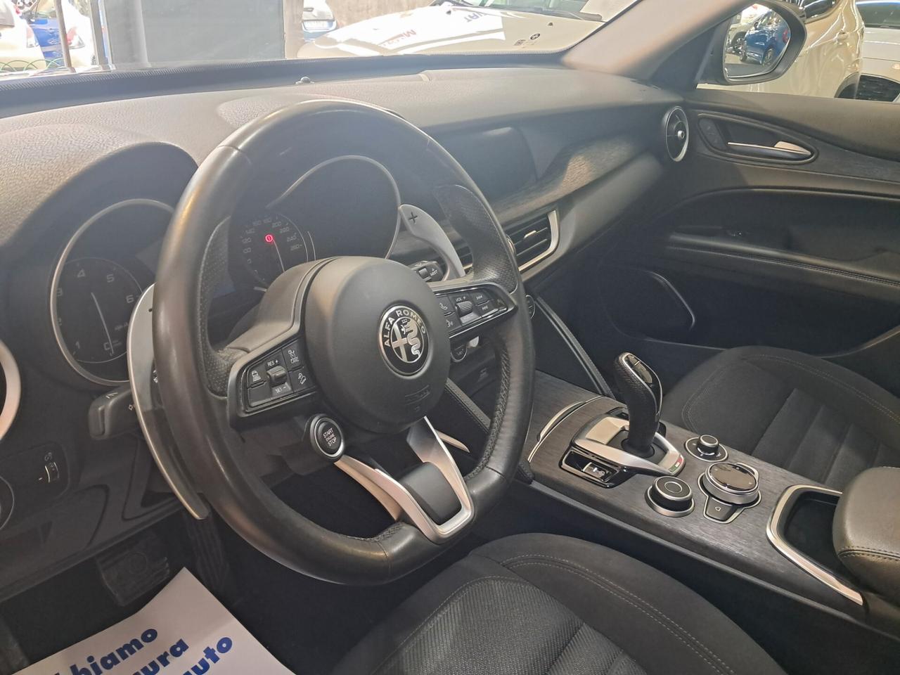 Alfa Romeo Stelvio 2.2 Td 190 cv AT8 Q4 Business