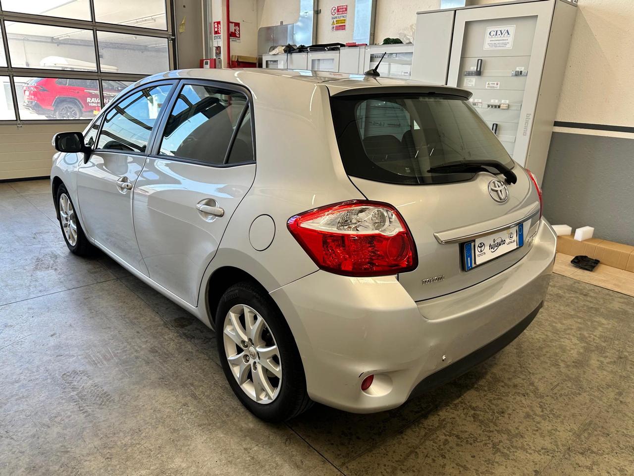 Toyota Auris 5p 1.4d Active c/CL