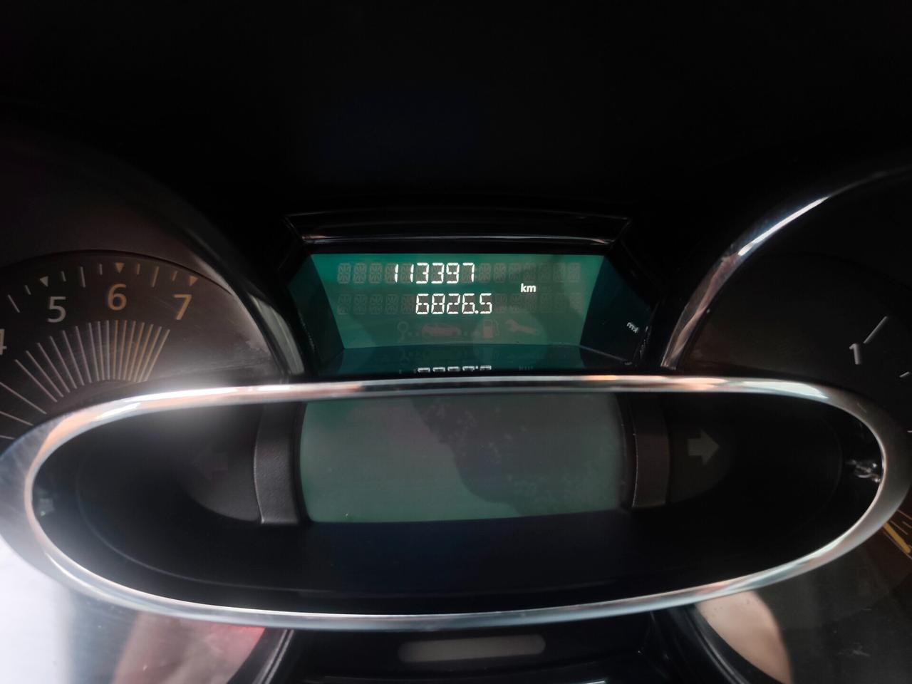 Renault Clio 1.2 BENZINA E GPL DI SERIE