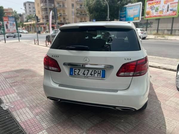 Mercedes-benz B 200 d Business