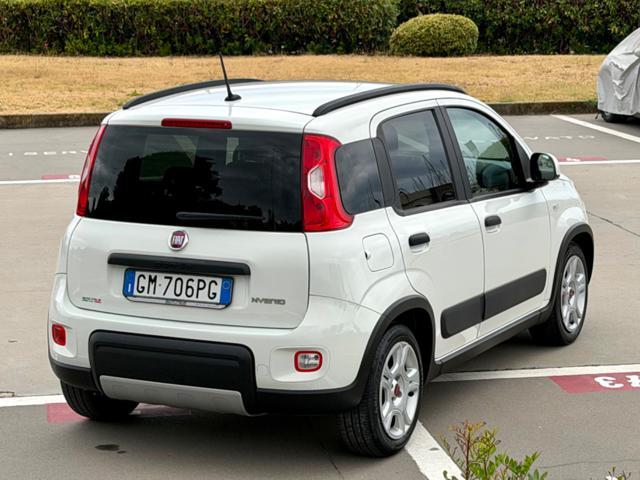 FIAT Panda 1.0 HYBRID CITY LIFE+CLIMATRONIC+SCHERMO+5POSTI
