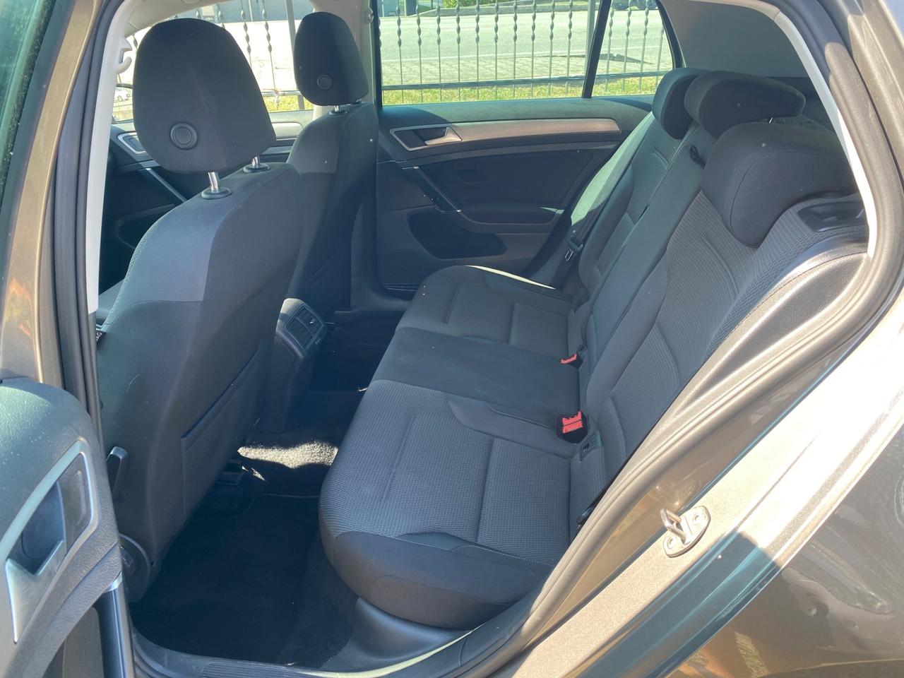 Volkswagen Golf 1.4 TGI DSG Comfortline BlueMotion