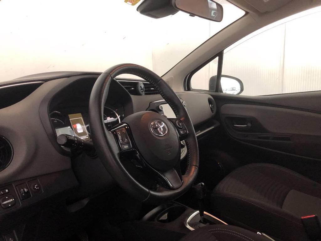Toyota Yaris 5 Porte 1.5 VVT-i Hybrid Active E-CVT