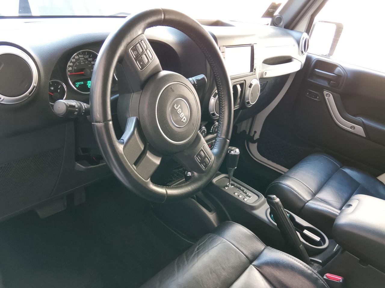 Jeep Wrangler Sahara 2.8 CRD DPF