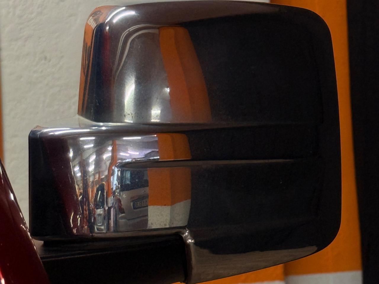 STRAORDINARIO DODGE NITRO 4×4 CON CAMBIO MANUALE