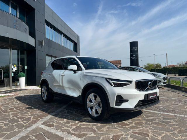VOLVO XC40 B3 CORE AUTOMATICO 163CV MILD HYBRID PREZZO REALE