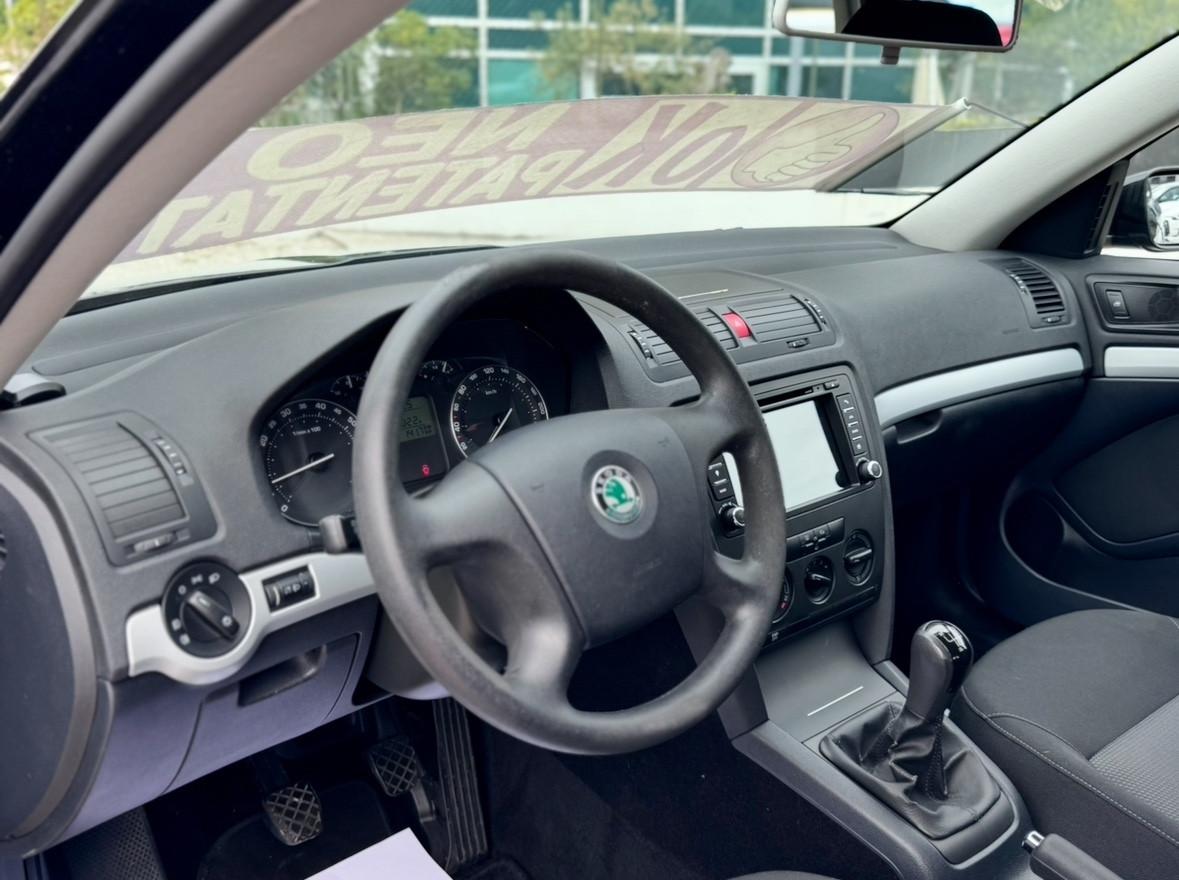 Skoda Octavia 1.4 80CV Benzina Neopatentati 2008