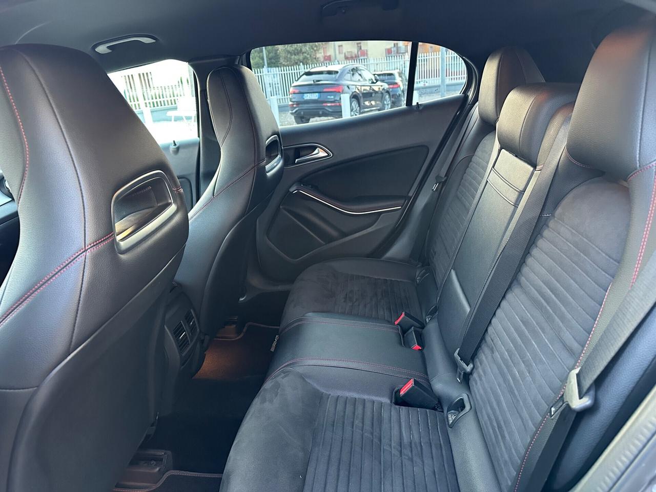 Mercedes-benz GLA 200 GLA 200 d Automatic Premium