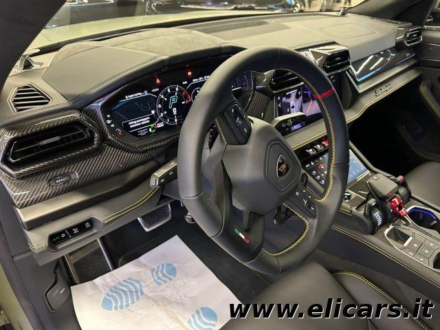 LAMBORGHINI Urus 4.0 SE