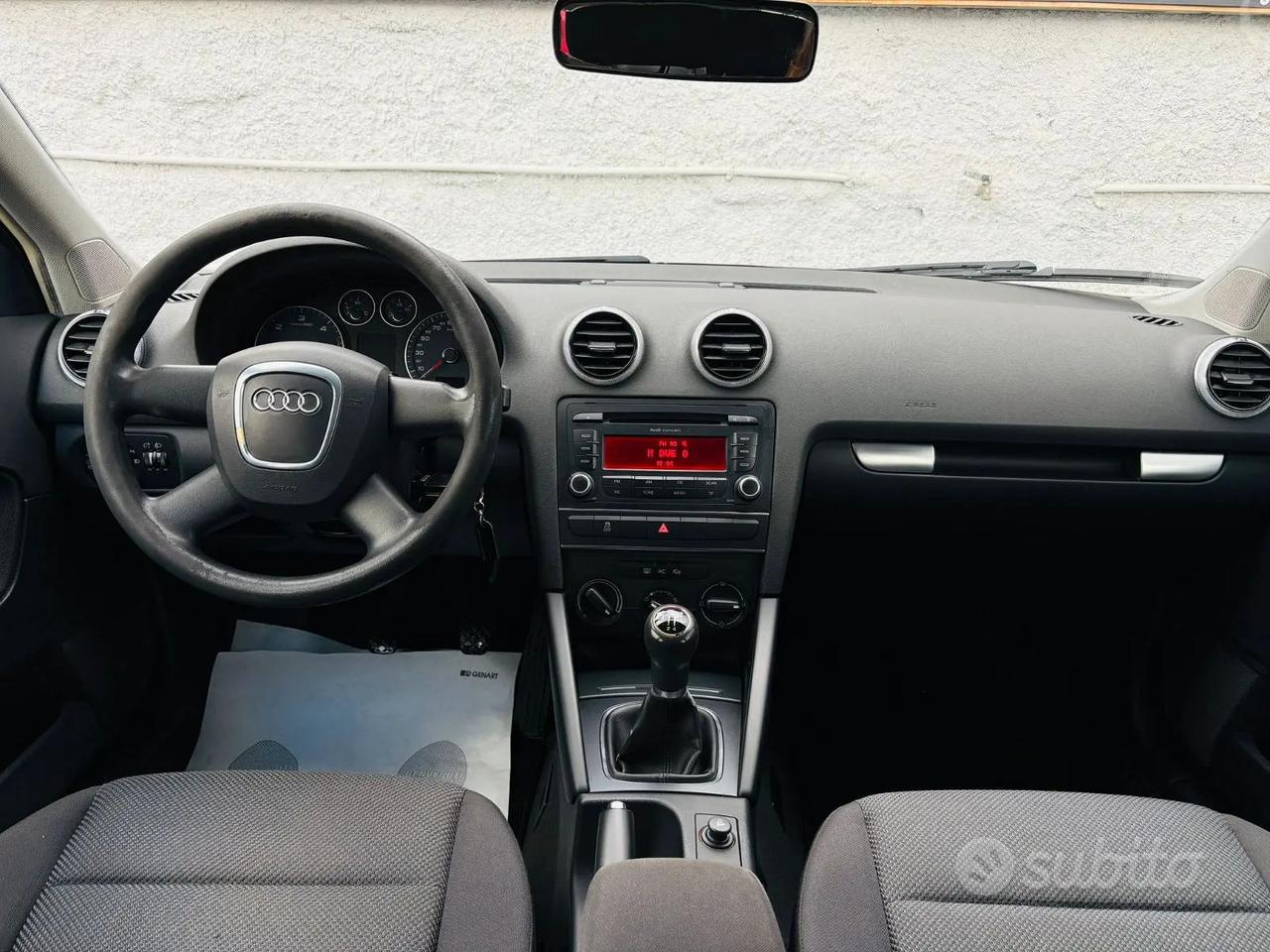 AUDI A3 1.6 TDI SPB AMBIENT PER NEOPATENTATI 90CV