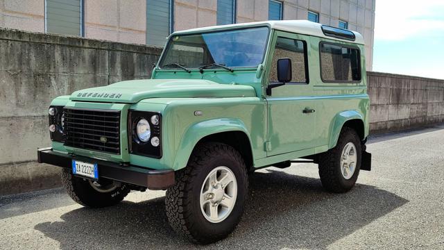 LAND ROVER Defender 90 2.2 TD4 N1 - PARI AL NUOVO