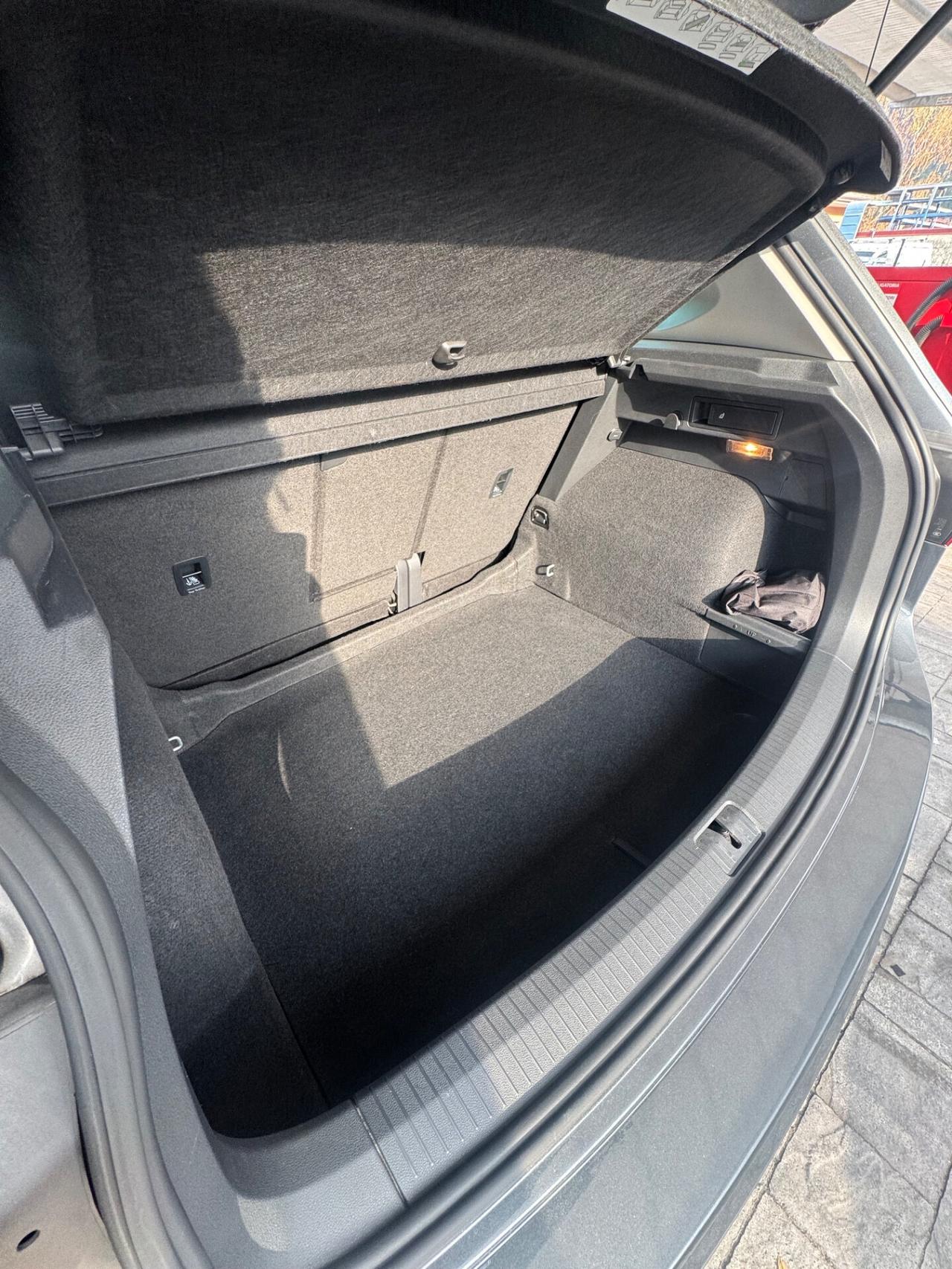 Volkswagen Tiguan 1.6 TDI SCR Business BlueMotion Technology