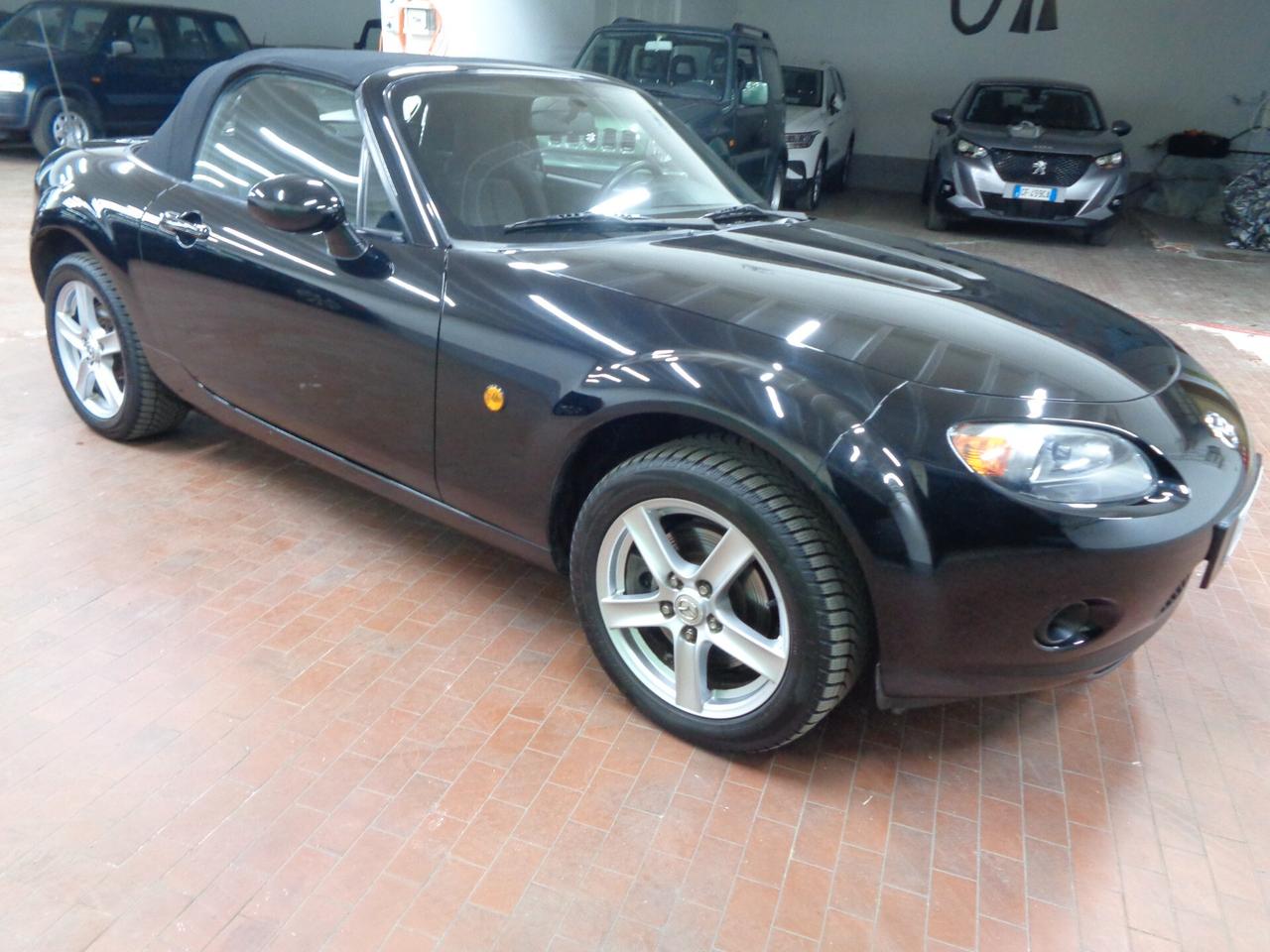 Mazda MX-5 Roadster 1.8L Fire