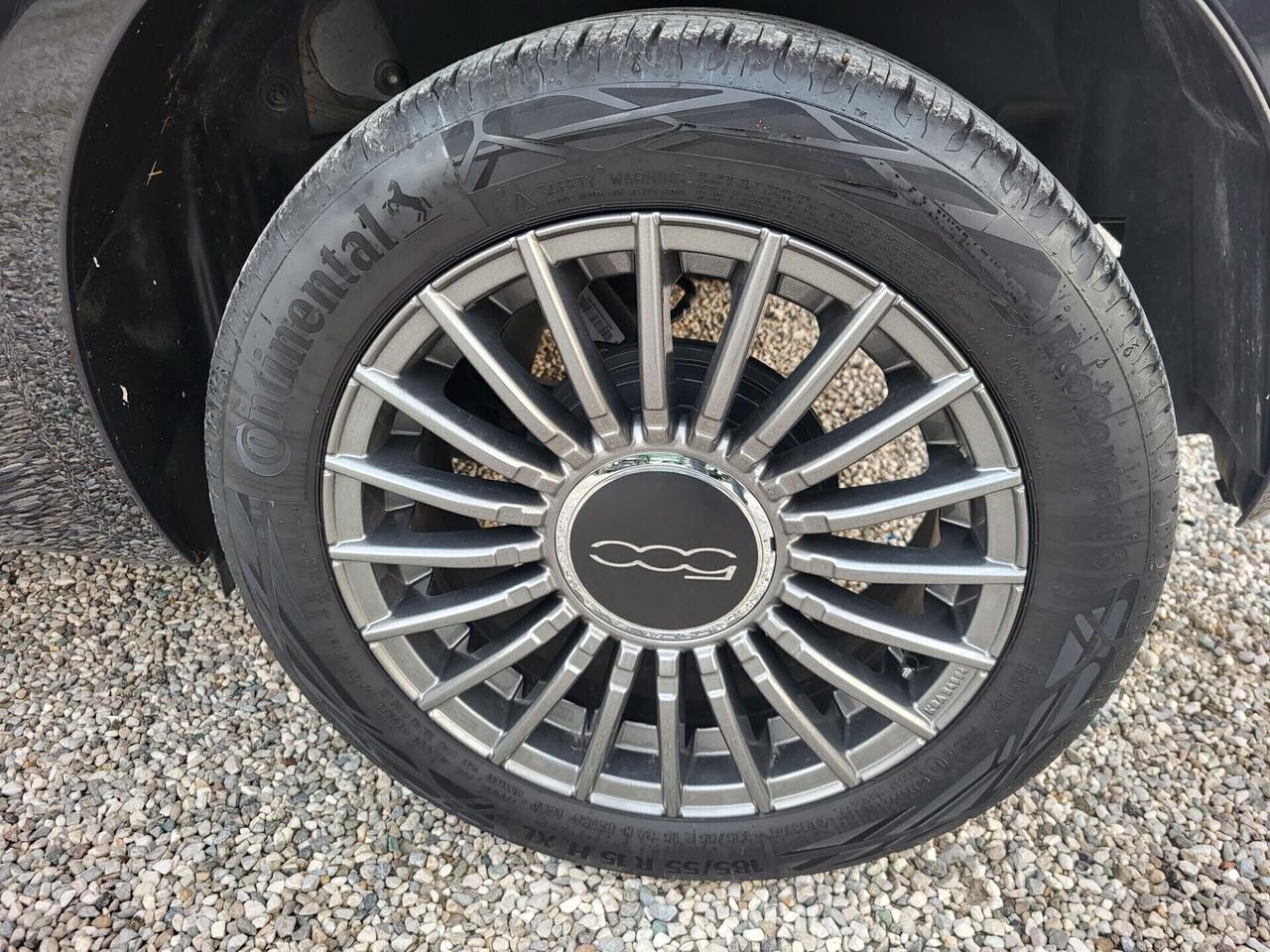 Fiat 500 1.0 Hybrid con solo 12000 km come nuova!