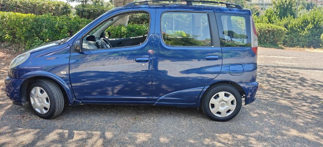 Toyota Yaris Verso 1.3 Sol auto