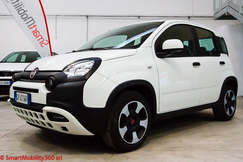 Fiat Panda 1.0 firefly hybrid Cross s&s 70cv