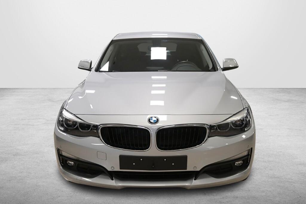 BMW 318D GRAN TURISMO 136CV STEPTRONIC BUSINESS ADVANTAGE ( FARI LED - PELLE - CRUISE - NAVI - PDC )