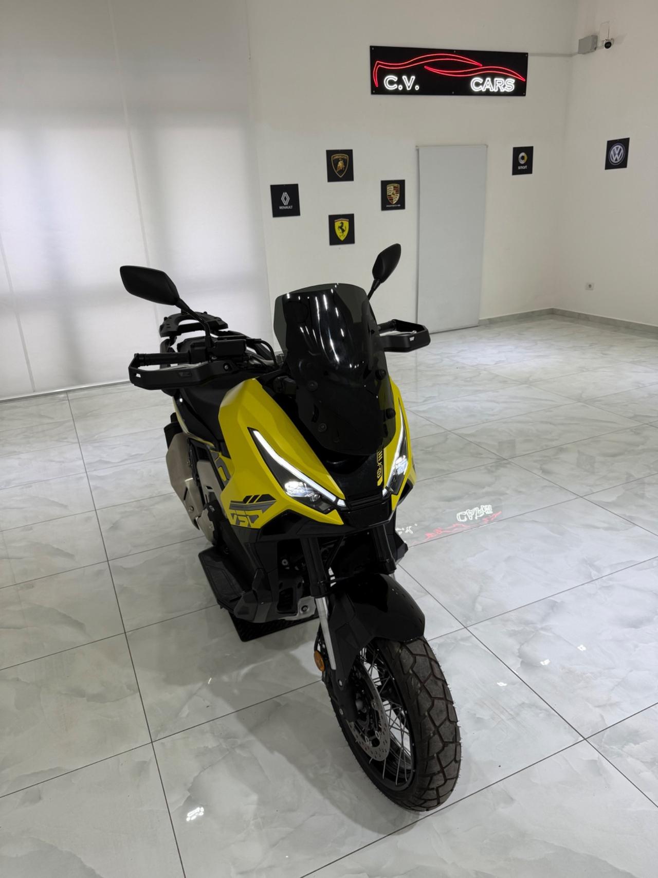 Honda X-ADV 750 EDIZIONE SPECIALE