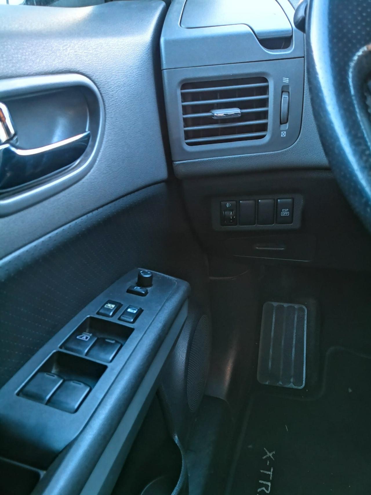 Nissan X-Trail 2.0 dCi 150CV ***AUTOMATICO***KEYLESS***TELECAMERA***