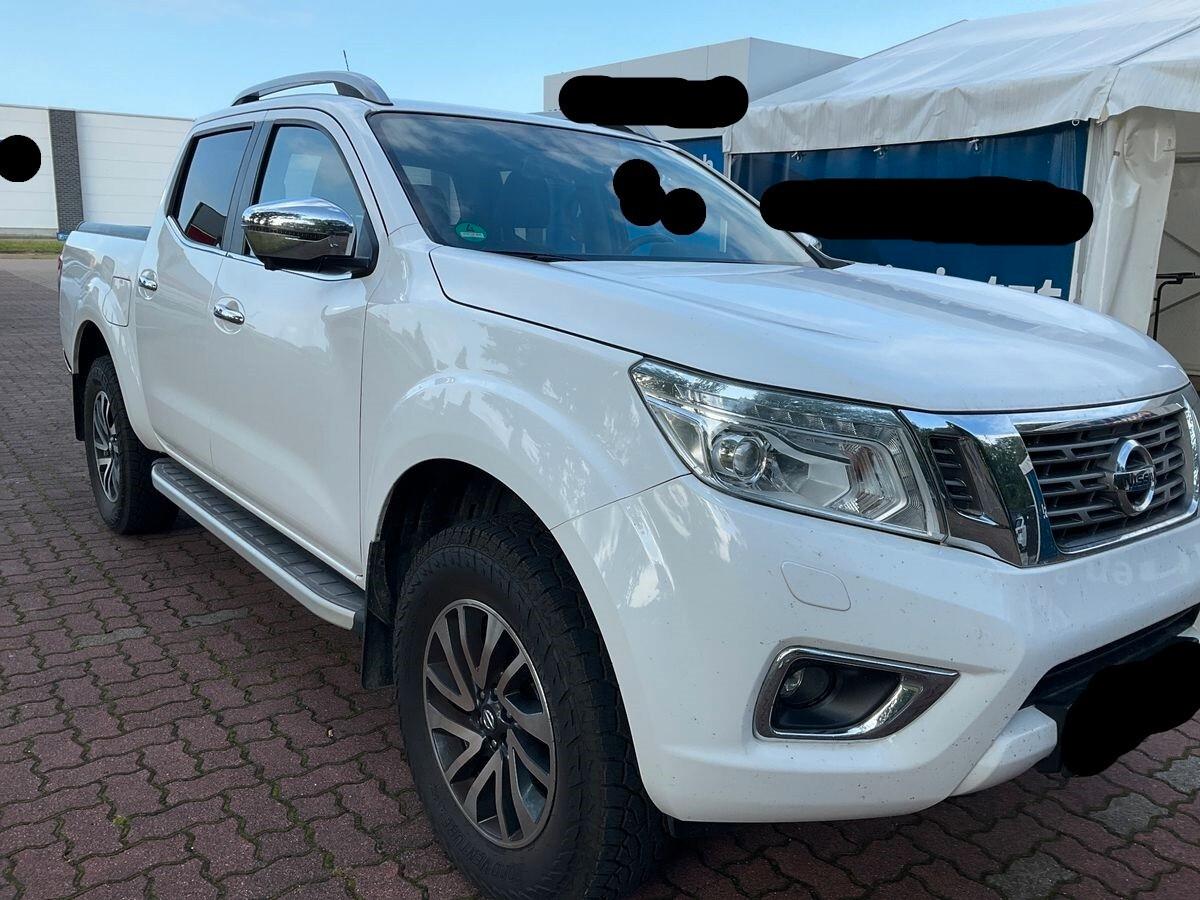 Nissan Navara 2.3 dCi 190 CV 4WD Double Cab Tekna