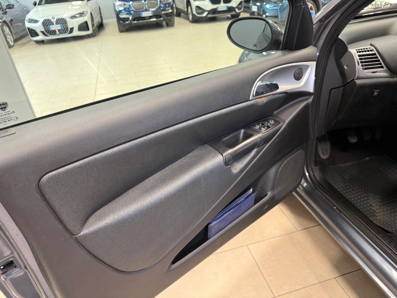 Lancia Ypsilon 1.4 Platino Ecochic GPL