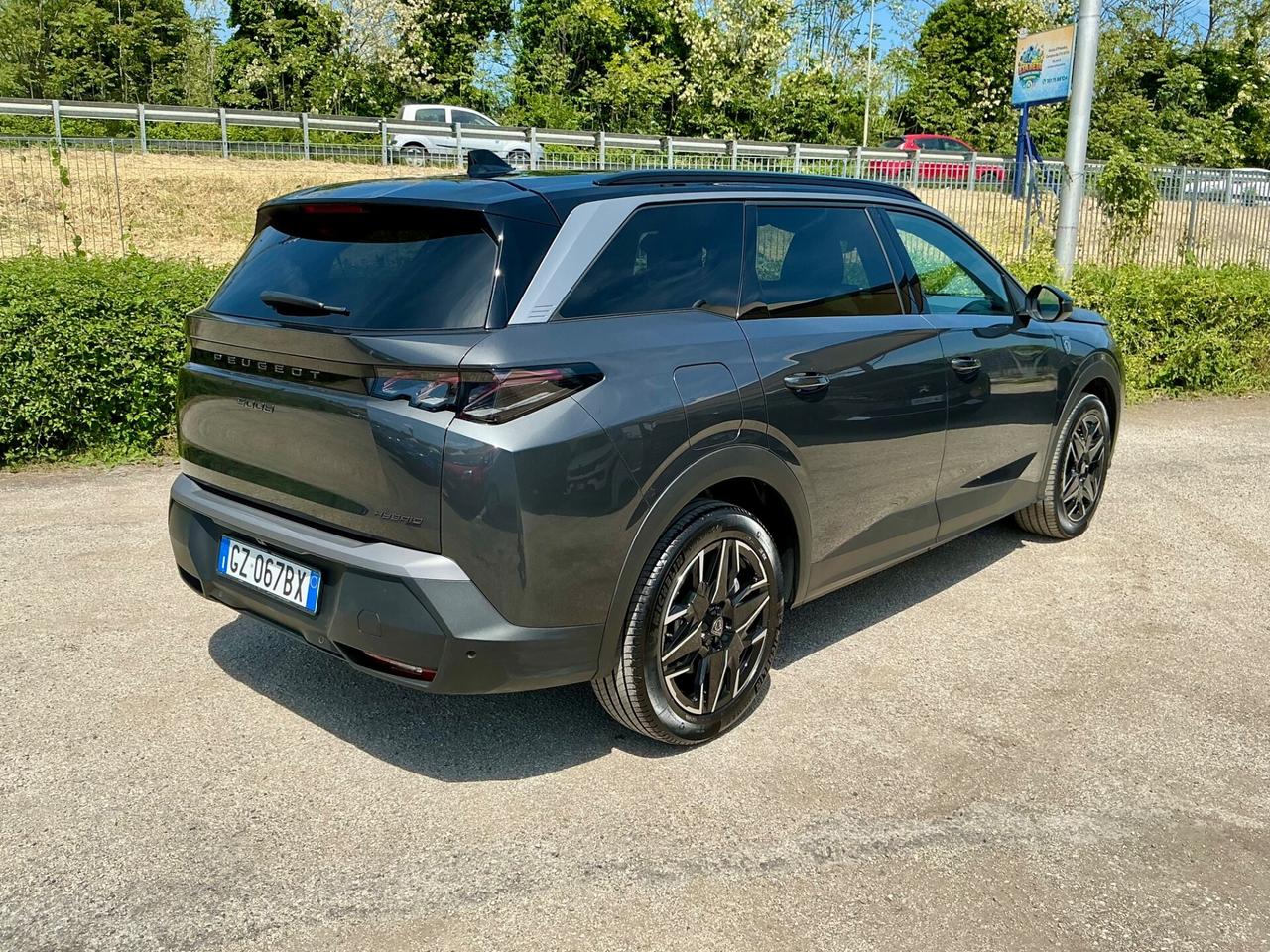 Peugeot 5008 1.2 Hybrid GT 145cv 7 Posti Automatico e-dcs6