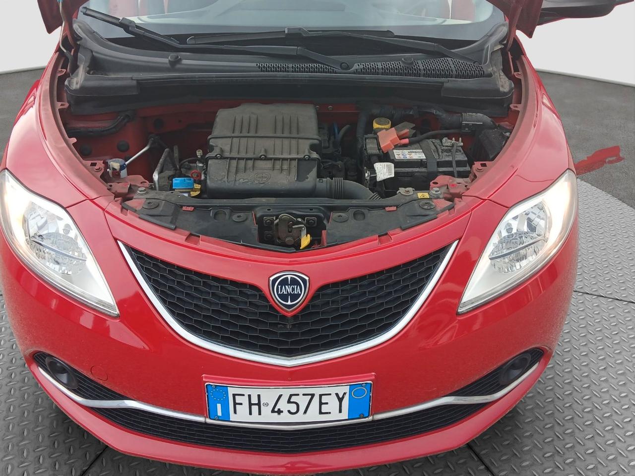 Lancia Ypsilon 5 Porte Ypsilon 1.2 Silver 69cv