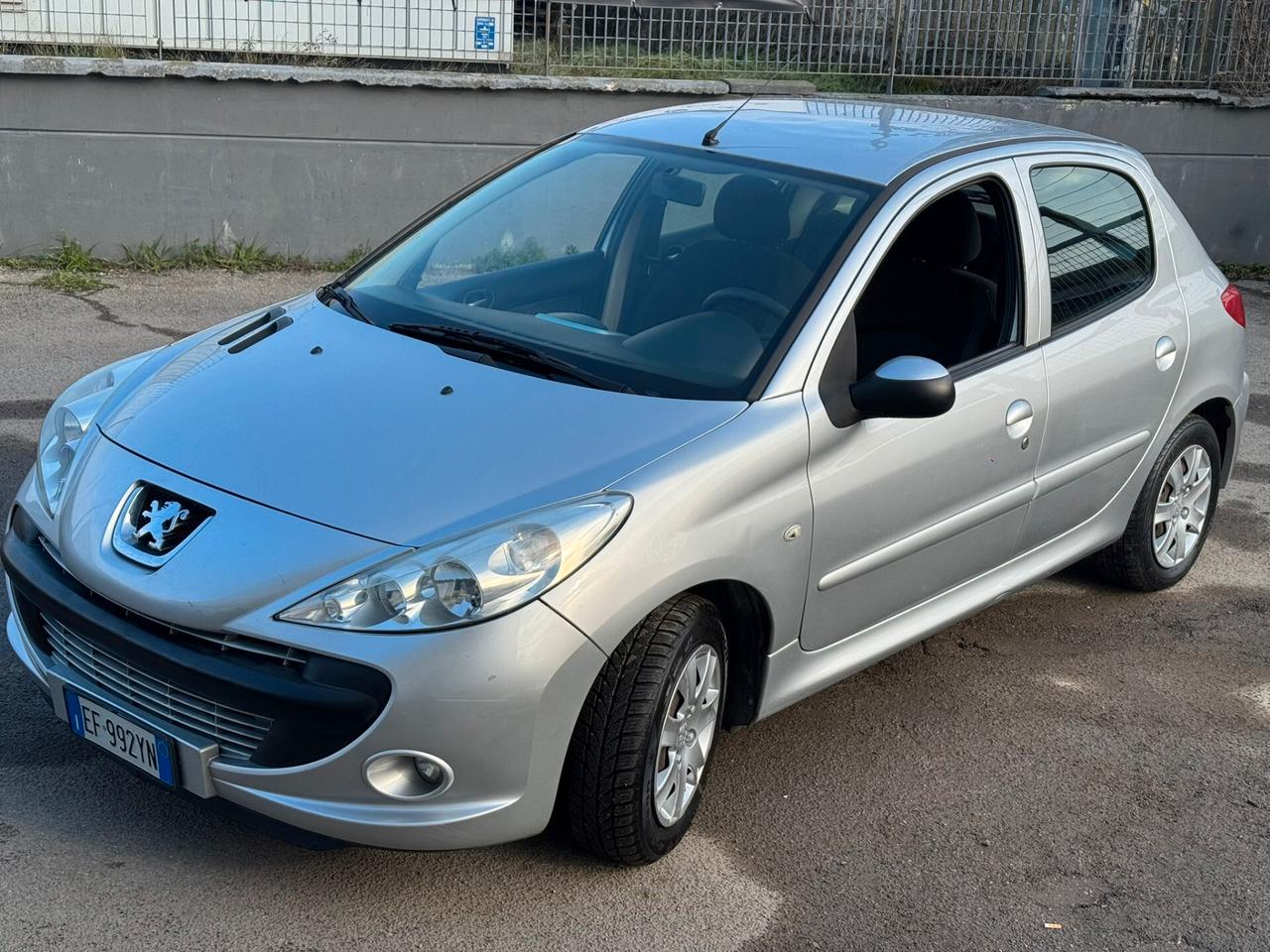 Peugeot 206 Plus 1.1 60CV 5p. Trendy