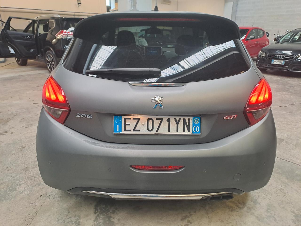 PEUGEOT 1.6 GTI 208 cv E6