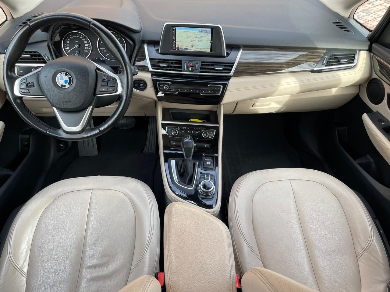 Bmw 218D Active Tourer Luxury Line