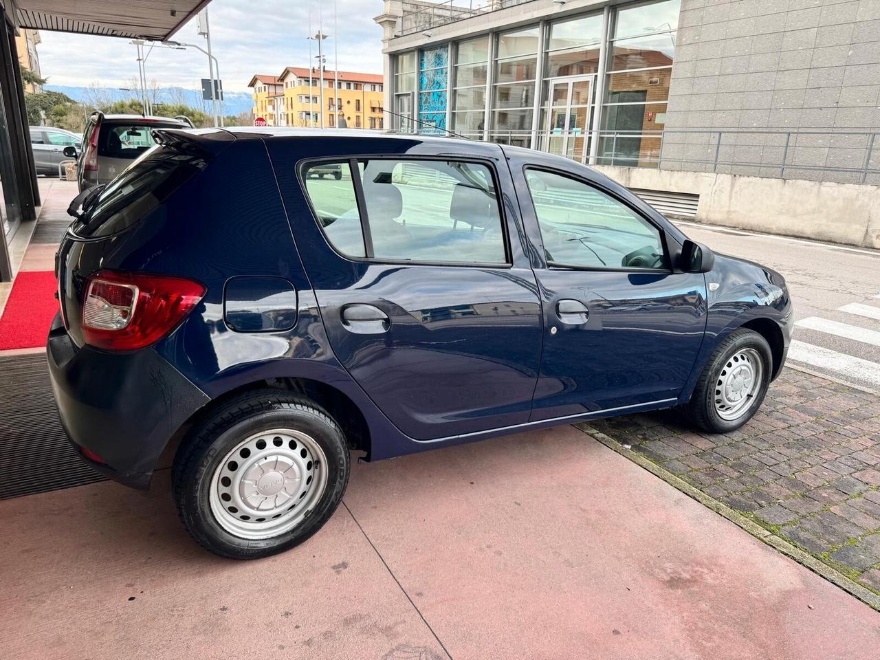 Dacia Sandero 1.2 75CV