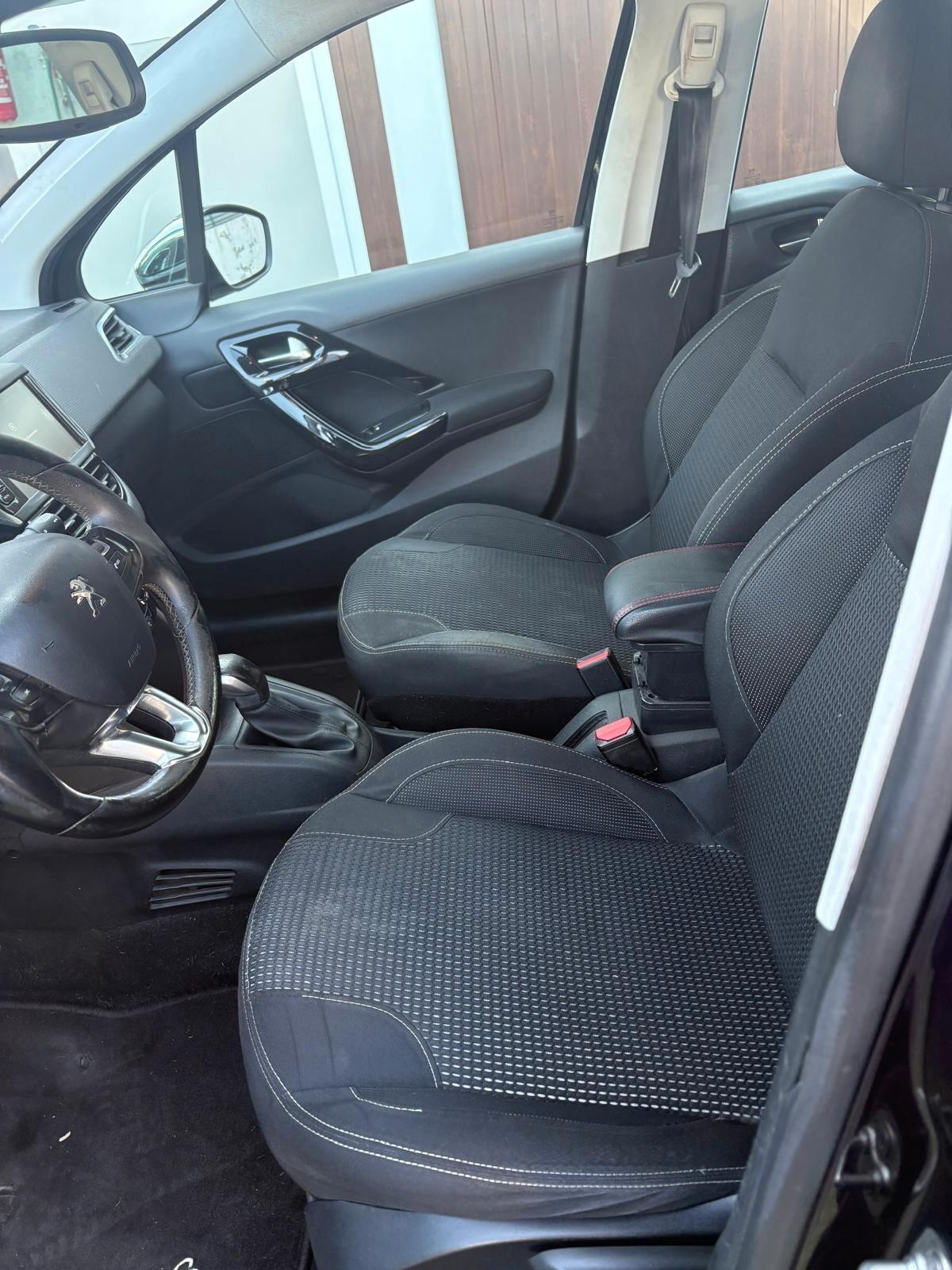 Peugeot 208 BlueHDi 102 CV 5 porte Allure