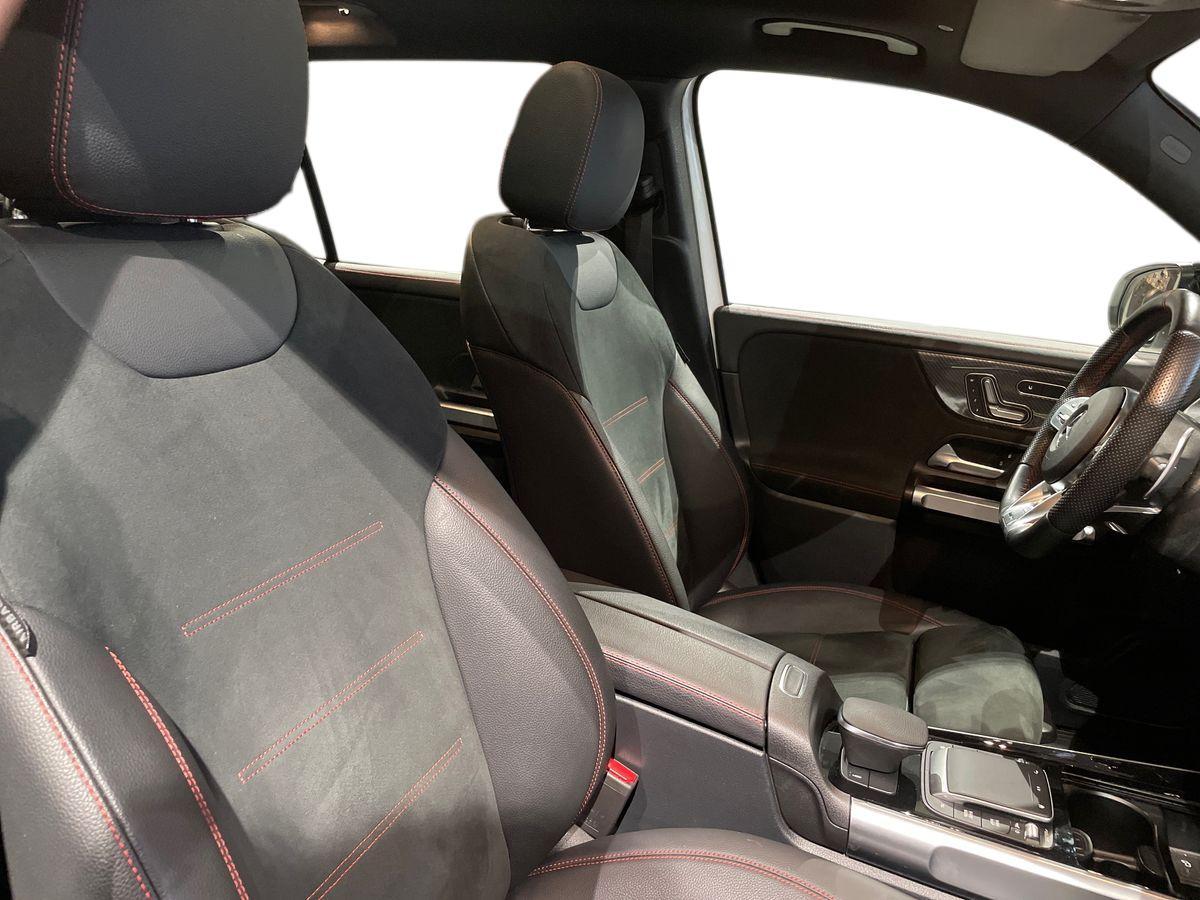 Mercedes-Benz GLB - X247 2019 - GLB AMG 35 4matic auto