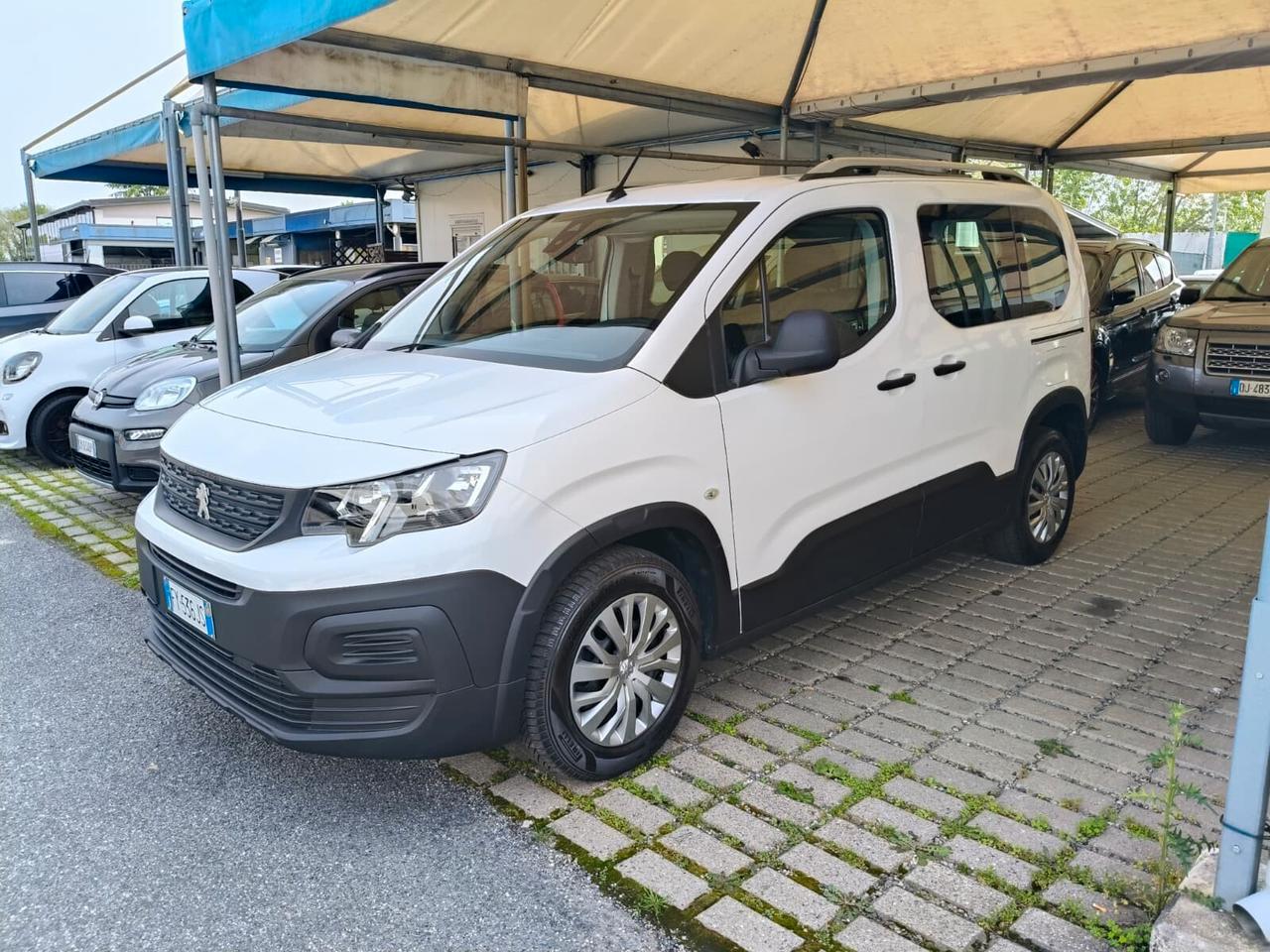 Peugeot Rifter Puretech 110 S&S Active Standard