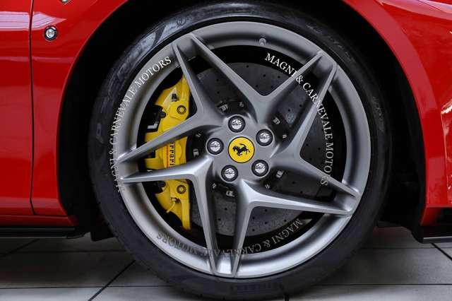 Ferrari F8 Tributo IVA ESPOSTA|SCUDETTI|PARK SENSORS|SCARICO SPORT|