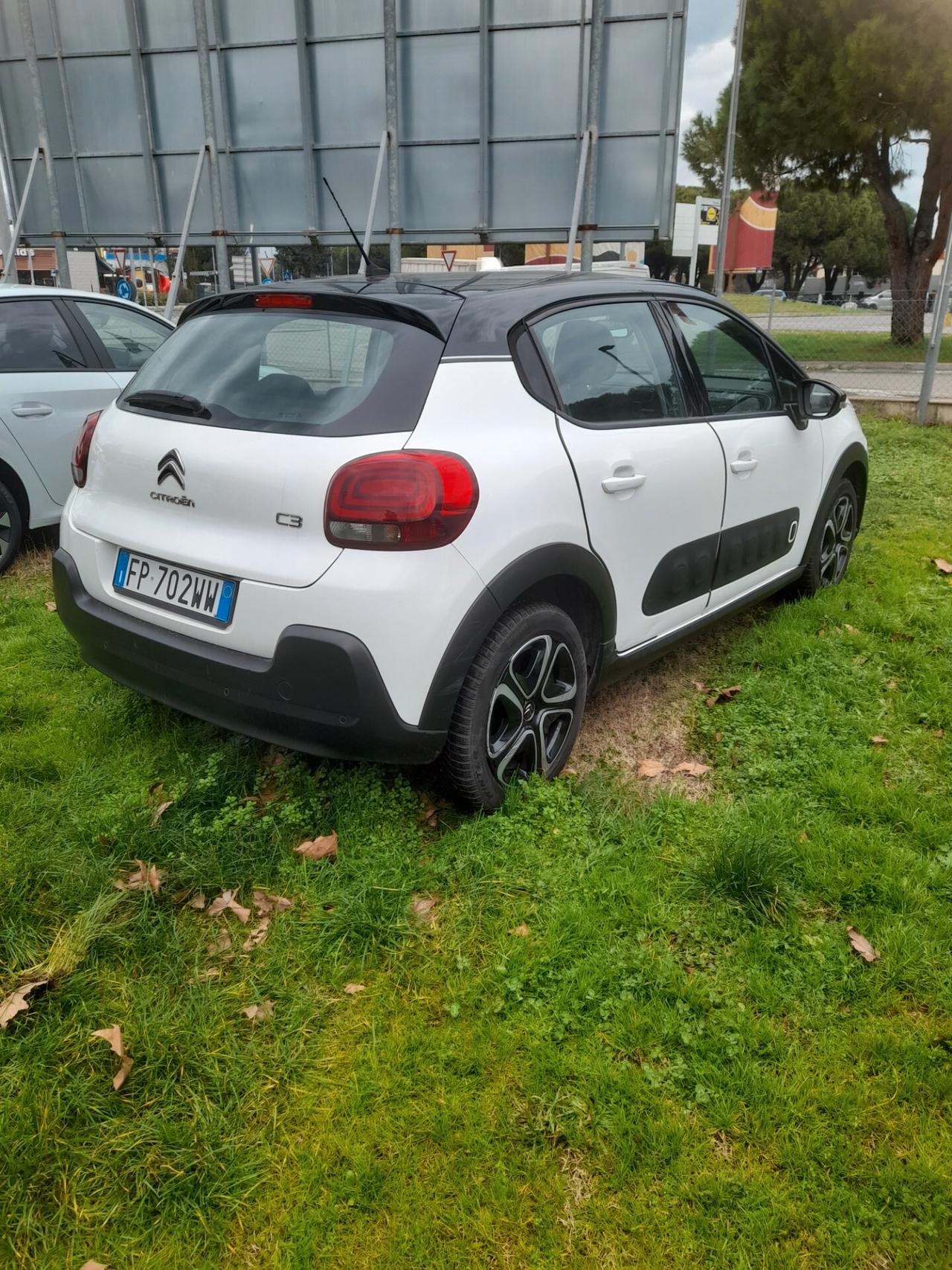 Citroen C3 PureTech 82 Shine