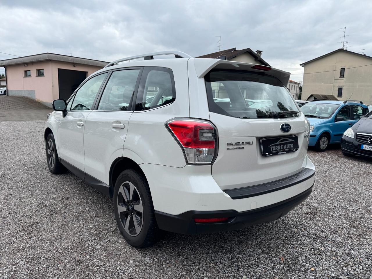 Subaru Forester 2.0i Lineartronic