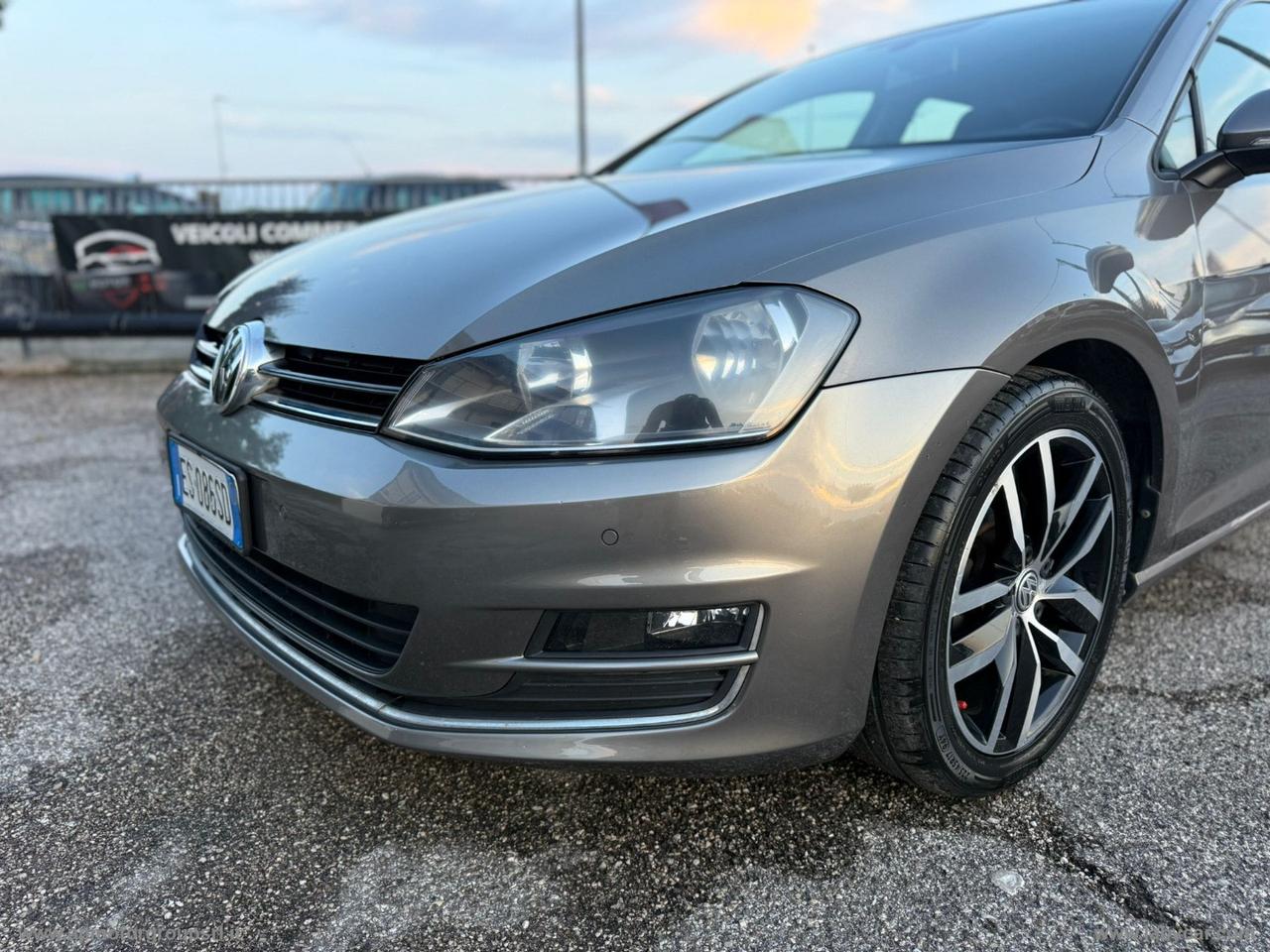 VOLKSWAGEN Golf 1.6 TDI 5 PORTE 4 MOTION BLUEMOTION TECHNOLOGY