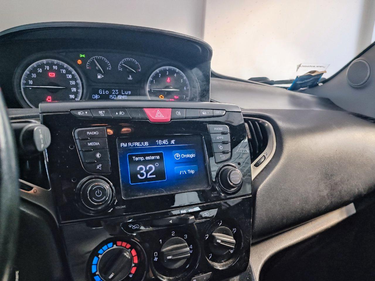 Lancia Ypsilon 5 Porte Ypsilon 1.2 Gold 69cv