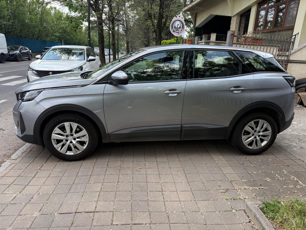 Peugeot 3008 BlueHDi 130 S&S Allure