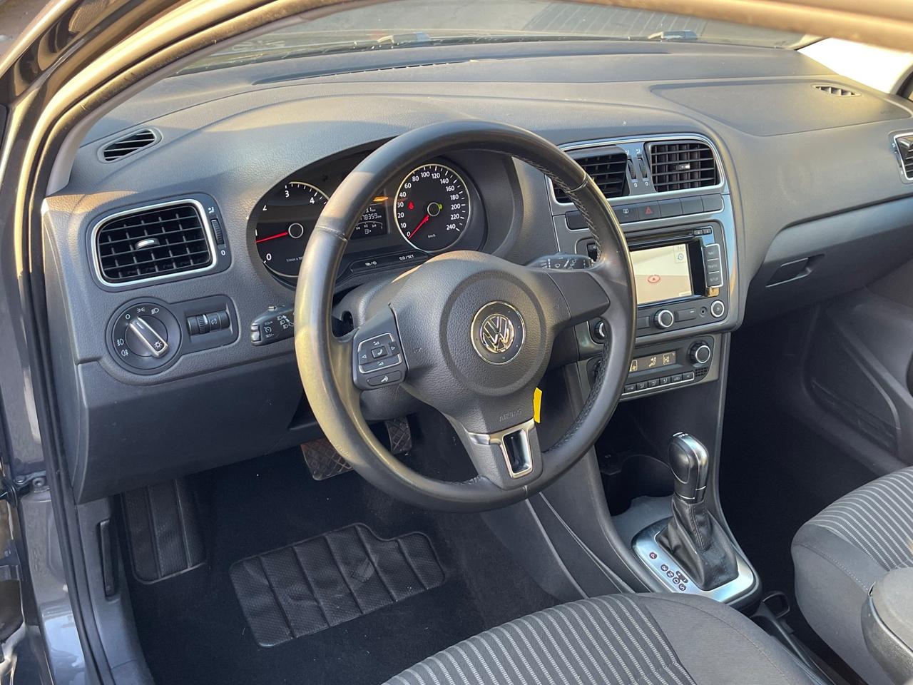 Polo 1.6 TDI 90 CV DSG-XENON-NAVI-LED-RATE-