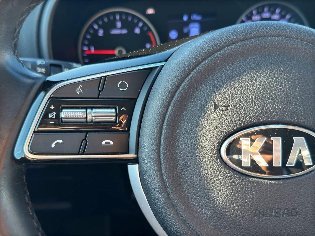 Kia Sportage 1.6 crdi mhev Business 136 CV Telecam e CarPlay