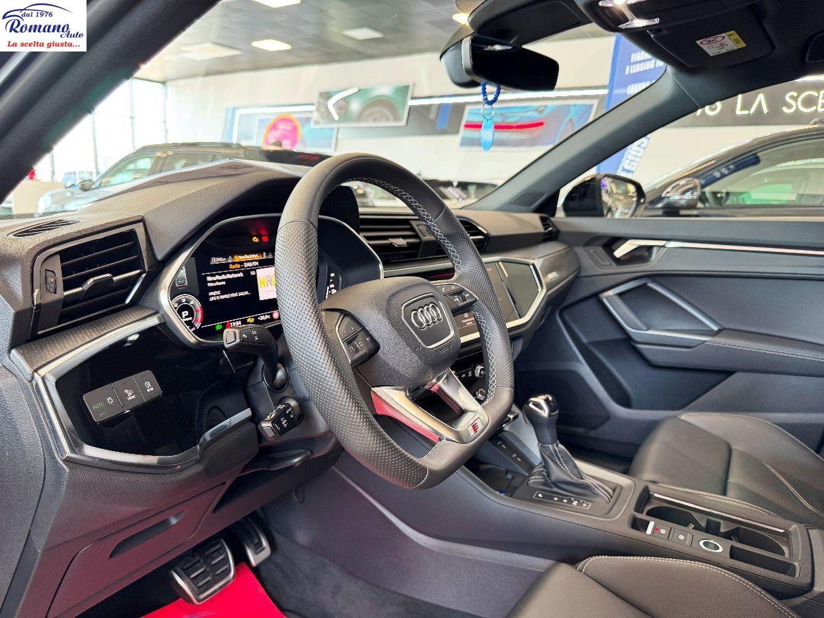 Audi Q3 SPB 35 TDI S tronic Identity Black /PELLE/R20